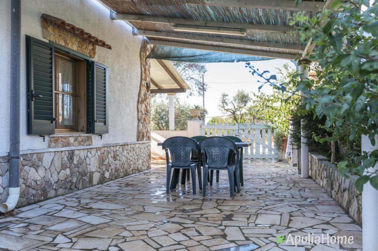 Villetta Camelia, Torre Pali, Con Piscina Екстер'єр фото